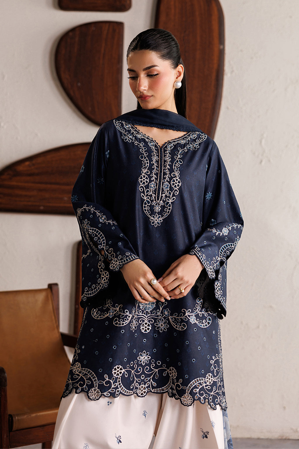 Miraal Embroidered 3Pcs