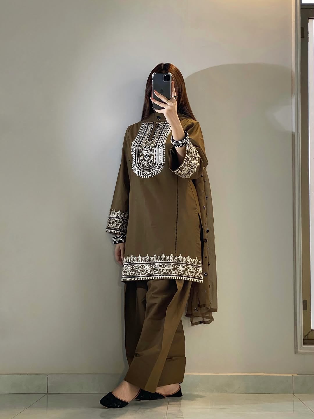 Arisha Emb 3Pcs