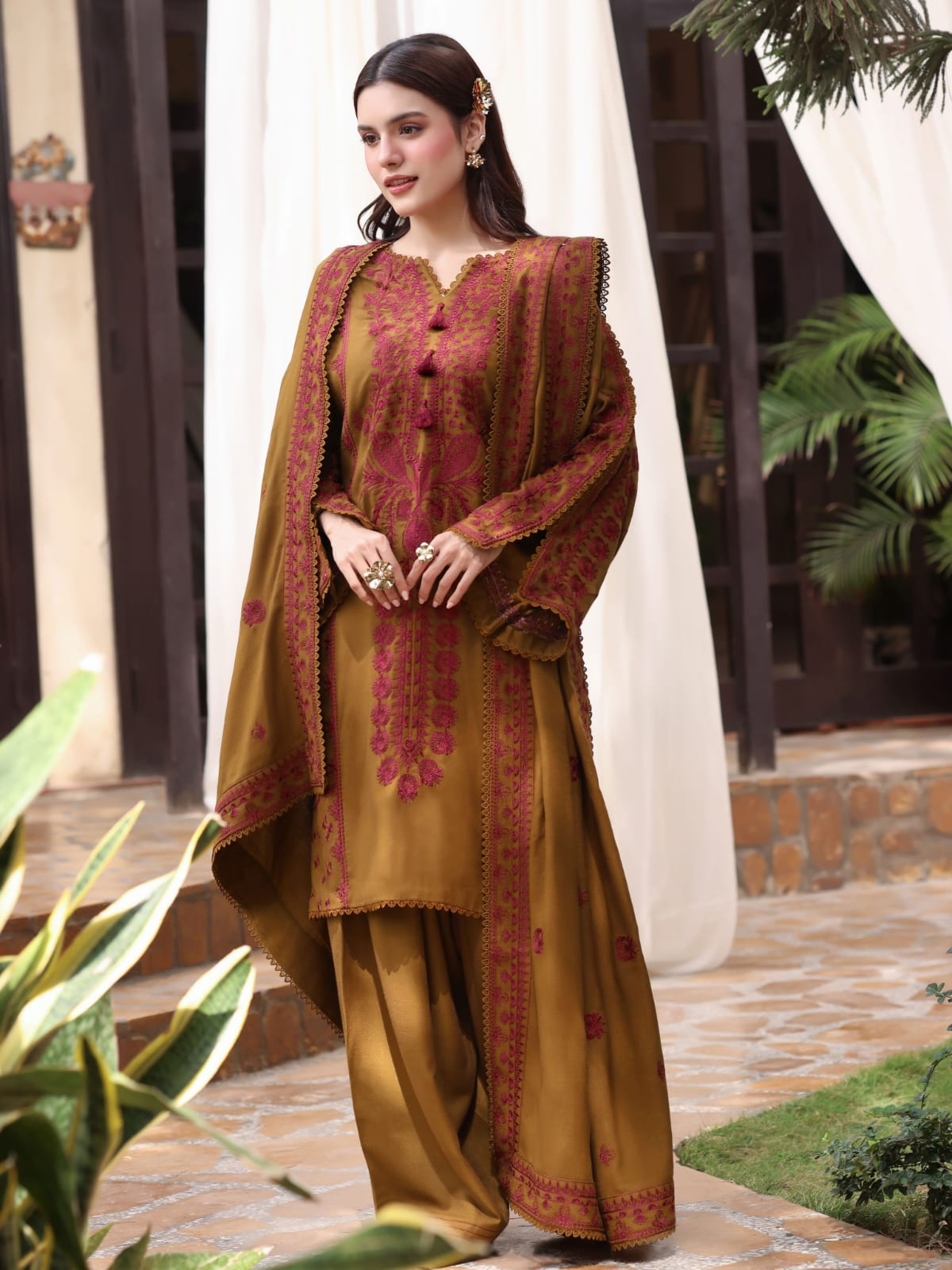 Aabroo Embroidered 3Pcs